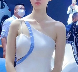 河池大学女生模特特殊兼职(大学生兼职模特怎么联络)