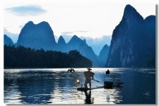 河池旅游图片(旅游图片真实照片带人)