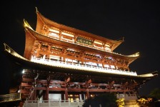 河池长沙旅游攻略(长沙旅游攻略景点必去长沙美食街)
