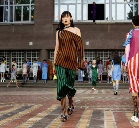 河池广西民族大学兼职模特李琳(2022年即将升为公办的大学)
