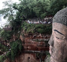 河池乐山旅游攻略(乐山旅游攻略1日游)
