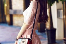 河池中国女模特(上世纪80年代中国女模特)