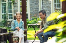 河池坦言带老伴游遍中国(我和老伴去旅游)