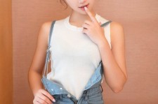 河池包含上海兼职女伴游模特预约小薇微信的词条