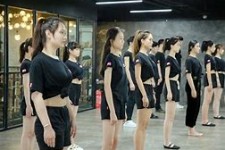 河池兼职模特进修班(学生怎么兼职模特)
