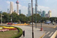 河池上海自助游(上海自助游团购)