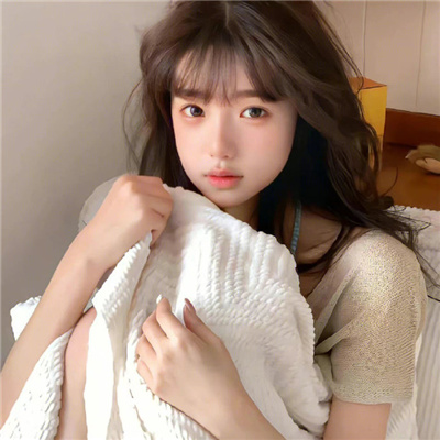 河池爱丽丝(Ellie)上海私家伴游 美女伴游