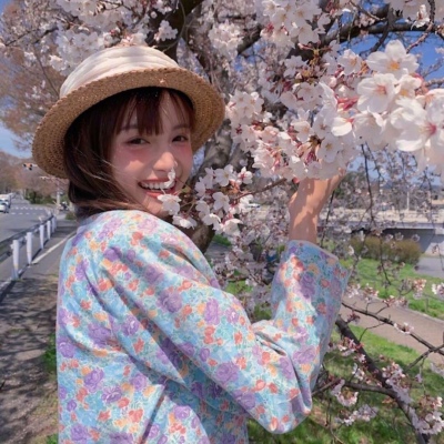 河池伴游女生扶婷的资料