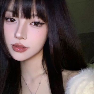 河池伴游女生钟晚意的资料