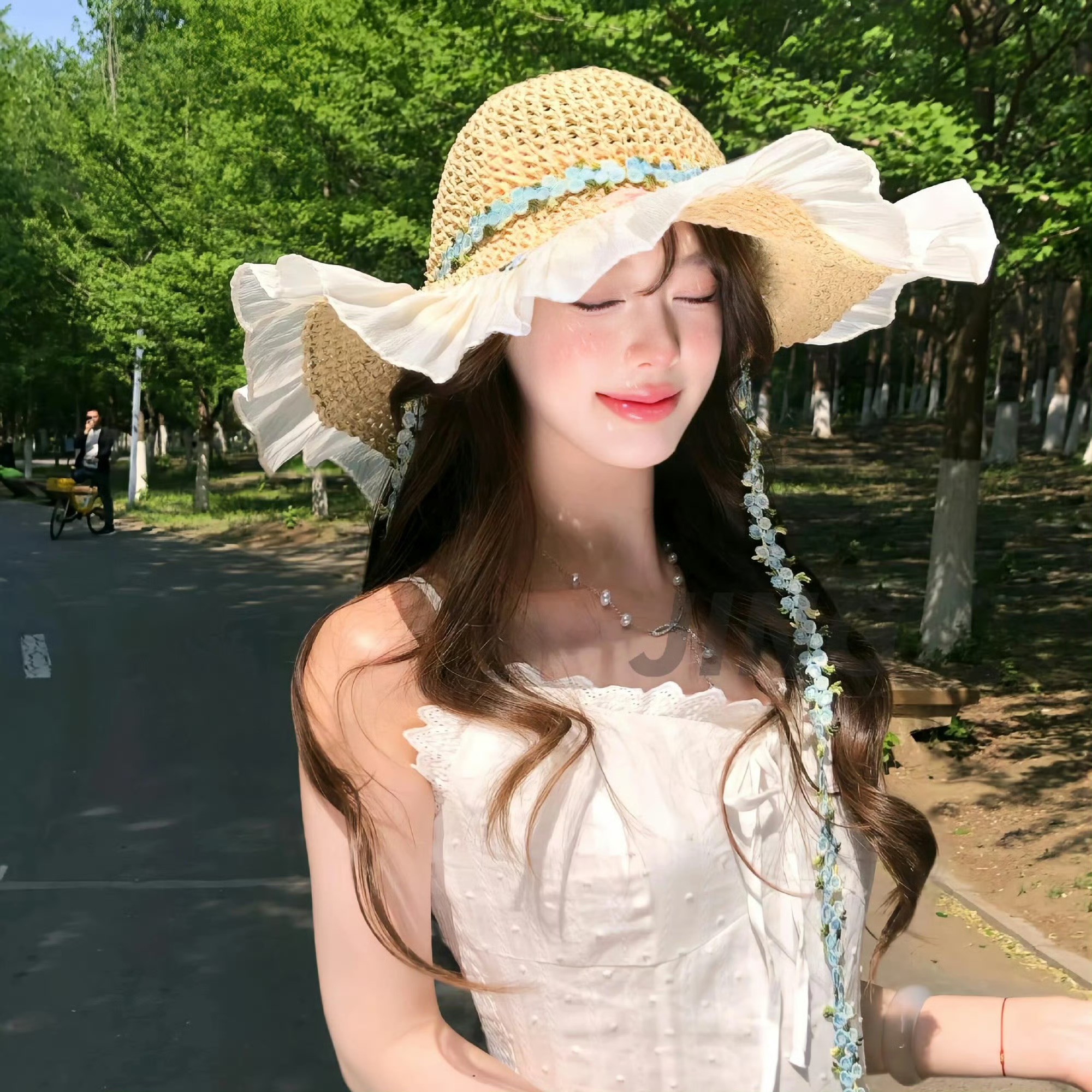 河池伴游女生许曼姿的资料