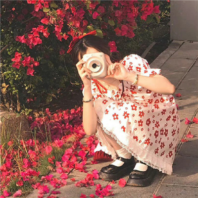 河池伴游女生镇凝莲